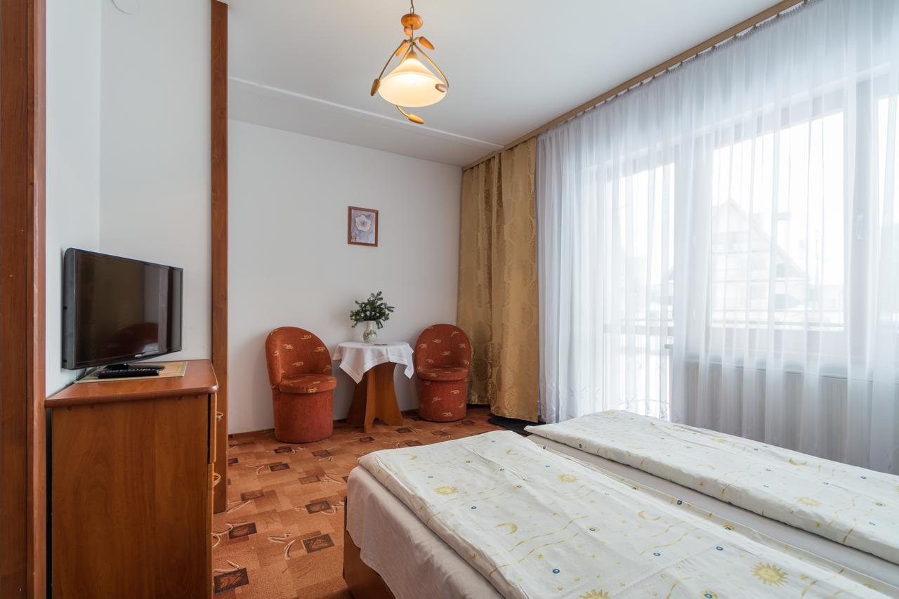 Willa Slavita Wygodne Pokoje Z Lazienkami, Tv, Wifi, Duzy Parking Ul Pardalowka ザコパネ エクステリア 写真